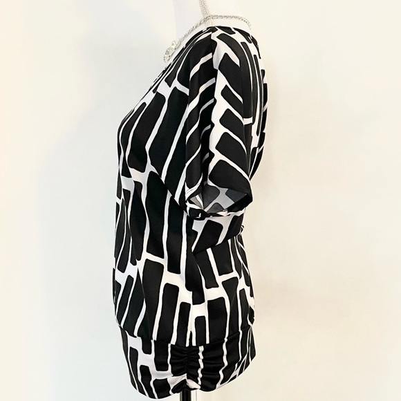 AB STUDIO Women’s Dolman Short Sleeve Top - Picture 5 of 13